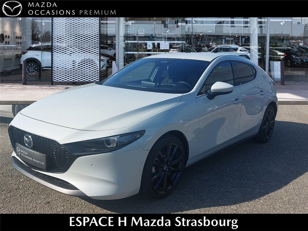 En savoir plus sur MAZDA3